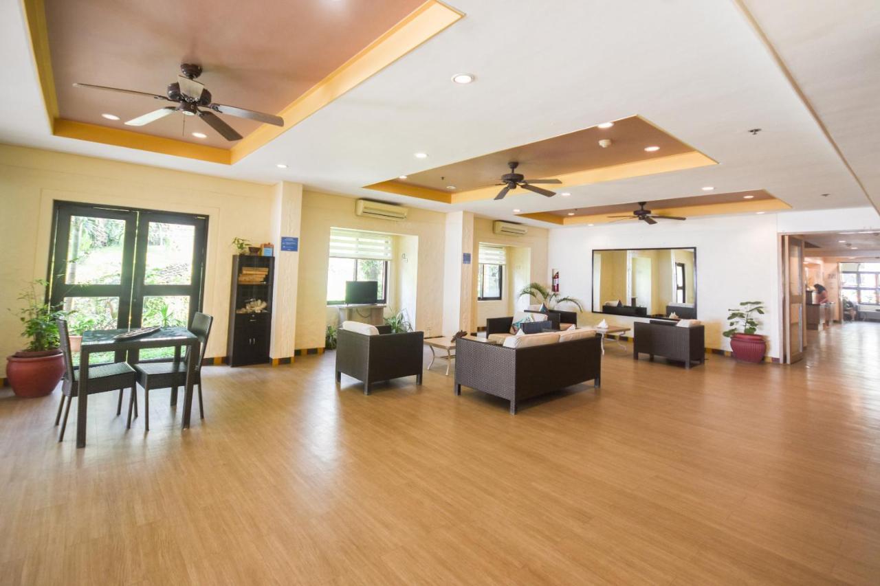 Microtel By Wyndham Boracay Balabag (Boracay) Exterior foto