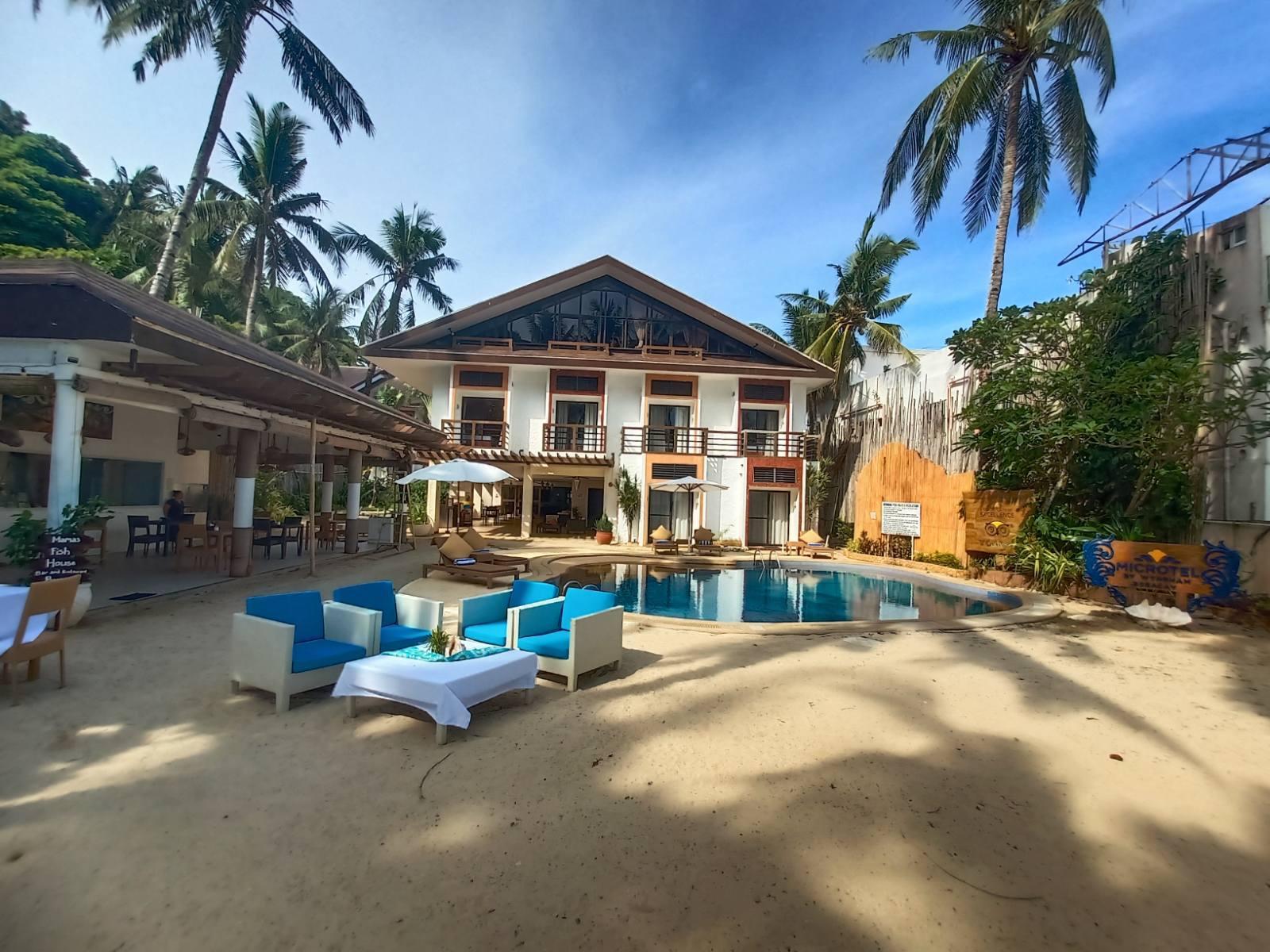 Microtel By Wyndham Boracay Balabag (Boracay) Exterior foto